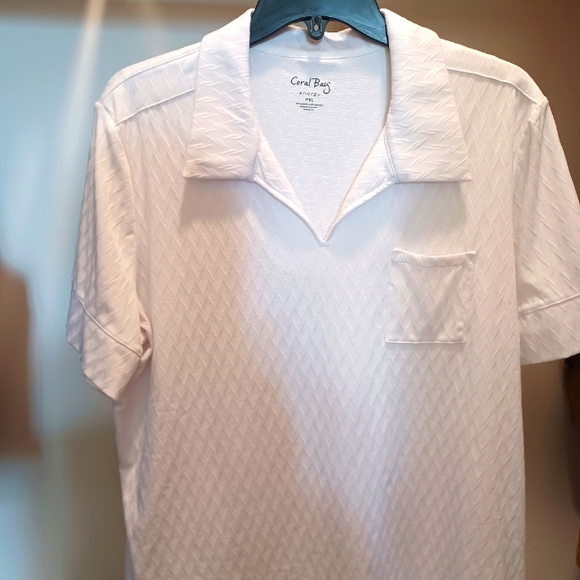 Womens golf or sport top - Picture 1 of 6